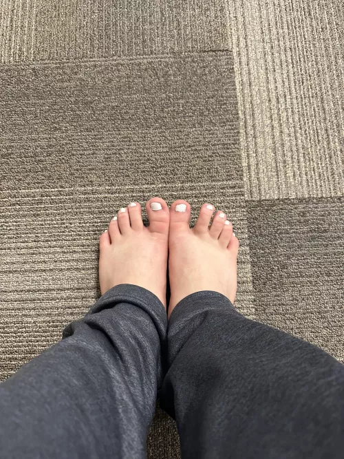 Want to suck them while I stroke to how good it feels? 🤍 by throwaway_02397