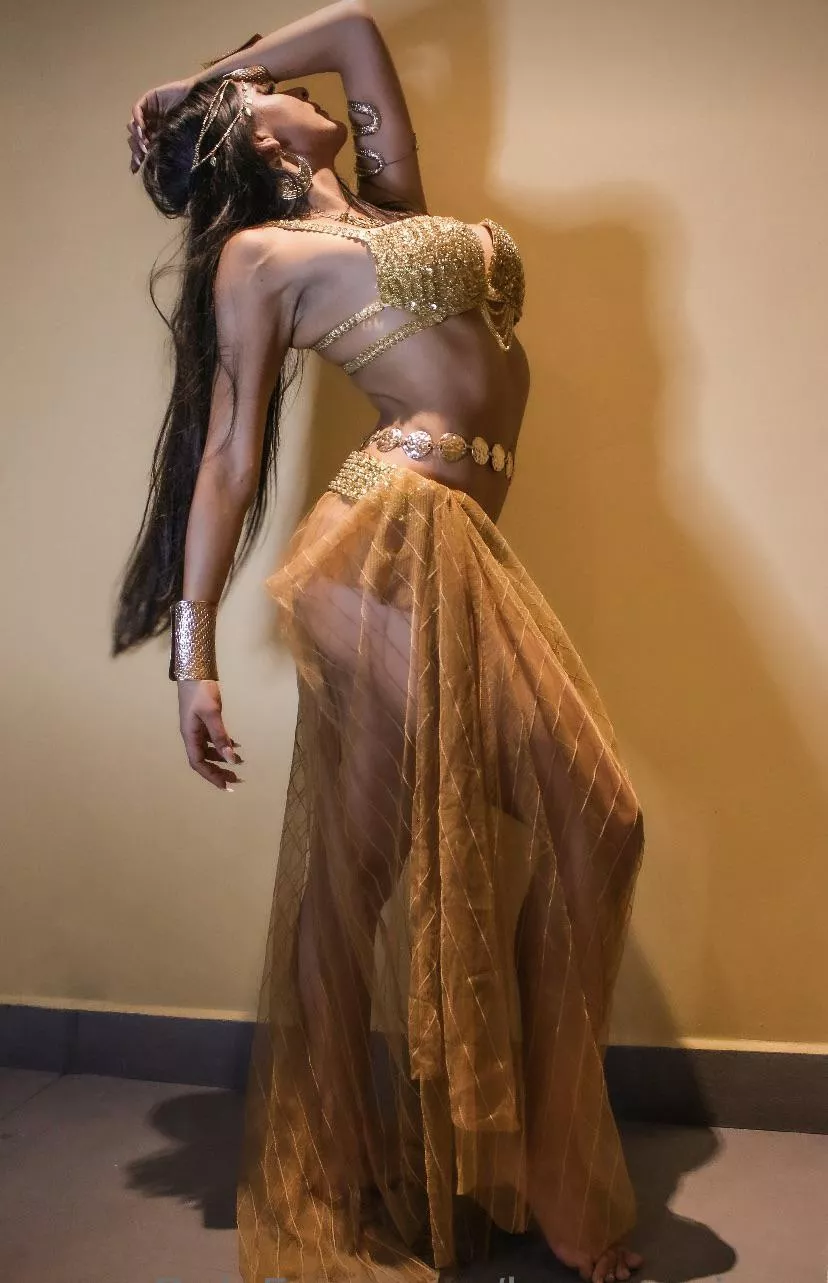 Would you let me be your princess posted by BellydancerBeauty