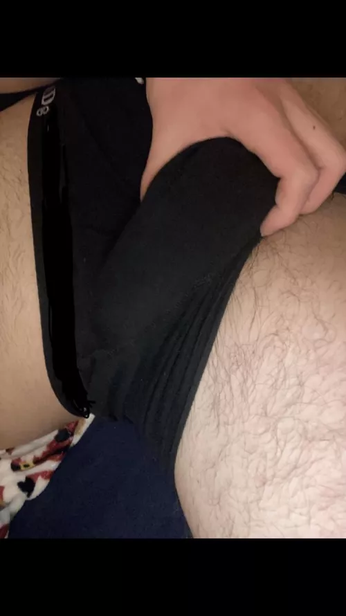 18 looking for hairy men to jerk off with snap:p4lkook by maritton