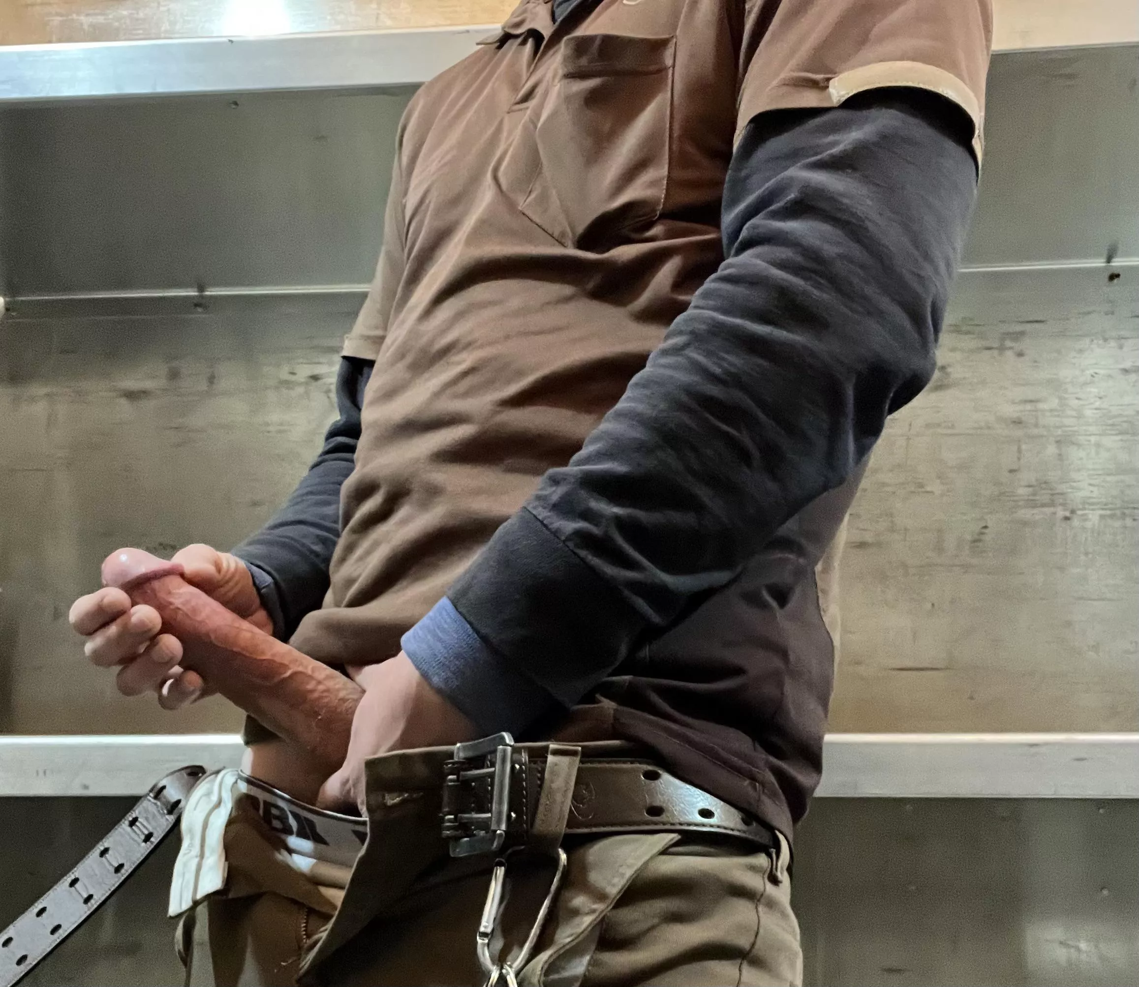 (39) I hope you get aroused whenever you are waiting for a delivery posted by pbjyum37