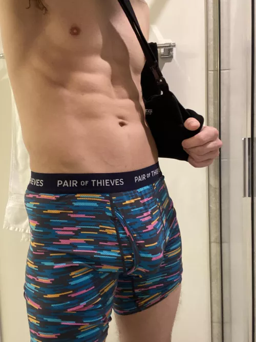 (40) Always here looking for your attention, but could you add some sympathy too?! 😉 by feelnitat40