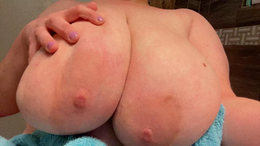 All clean but wouldn’t mind getting dirty again 😉 by -wiam