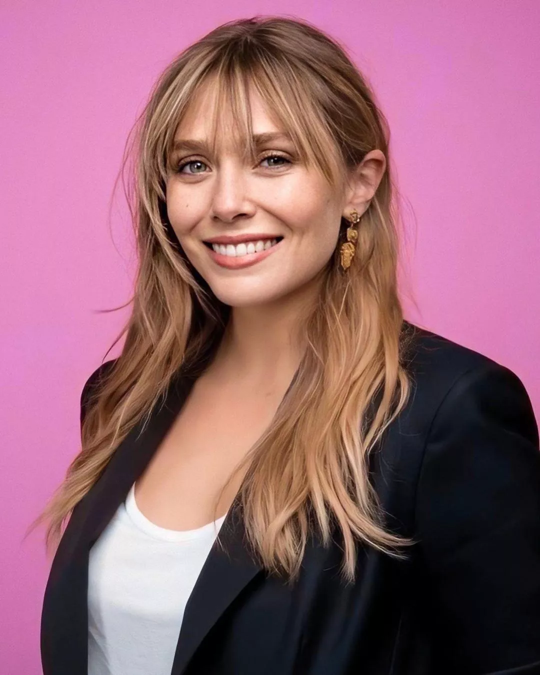 any bottom bi buds up for a threesome with elizabeth olsen ? posted by koboldthrowaway