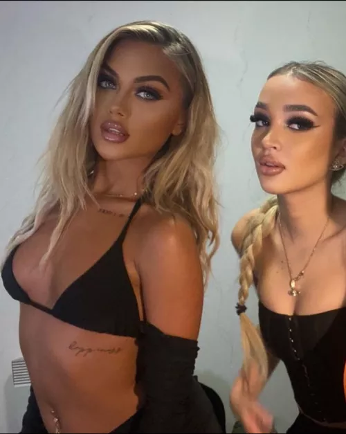 Blondes by Itchy-Remote-4762