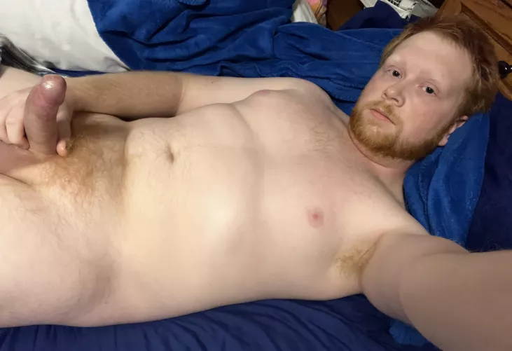 Could use some company, ladies. 😉 by RHRandomJoe