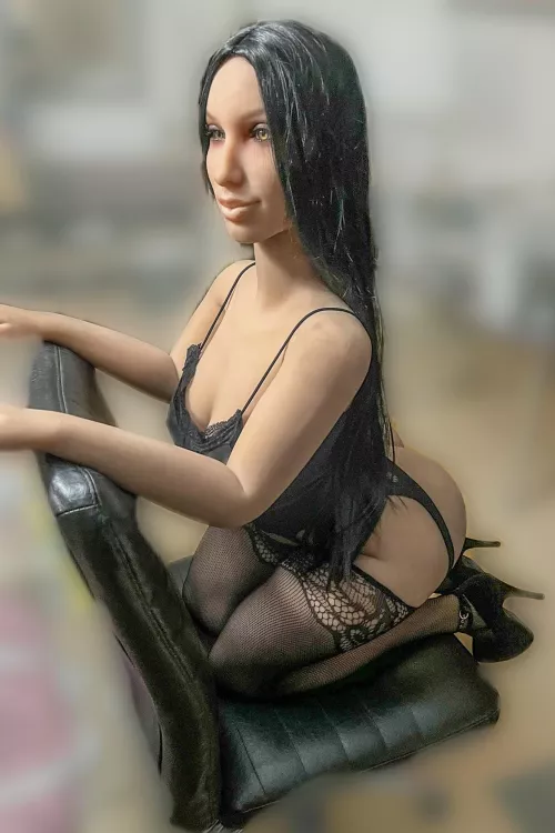 Currently distracted… 👀🙏🏽💦 by JerryStubbs