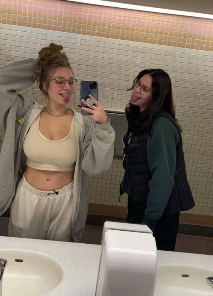 Cute & comfy posted by medafore