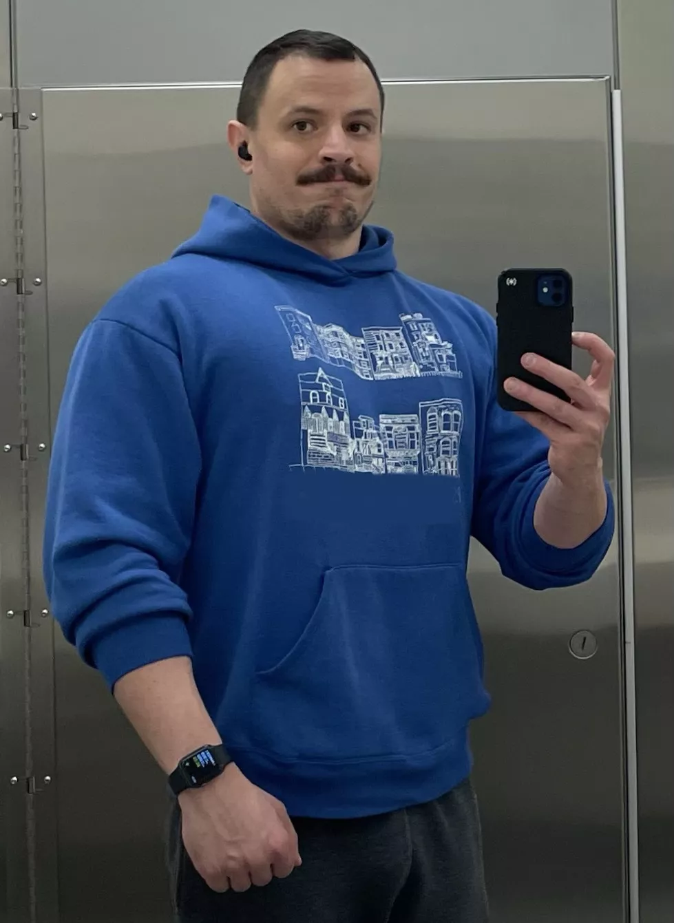 Feeling big and sturdy this morning! posted by xsystm