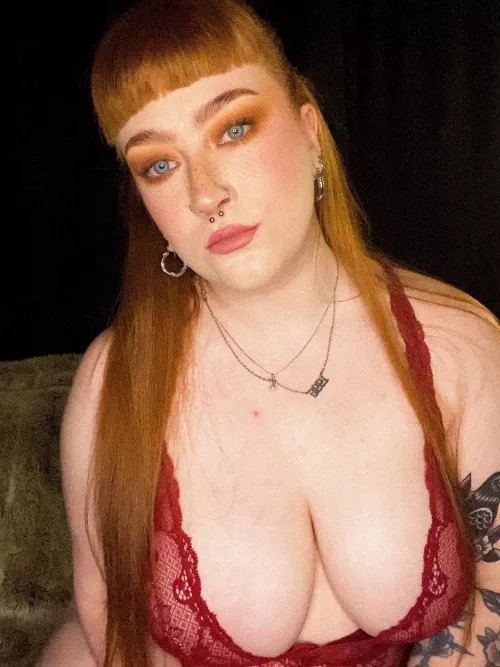 Ginger hair with icy blue eyes is the ultimate combo by small-vile-of-poison