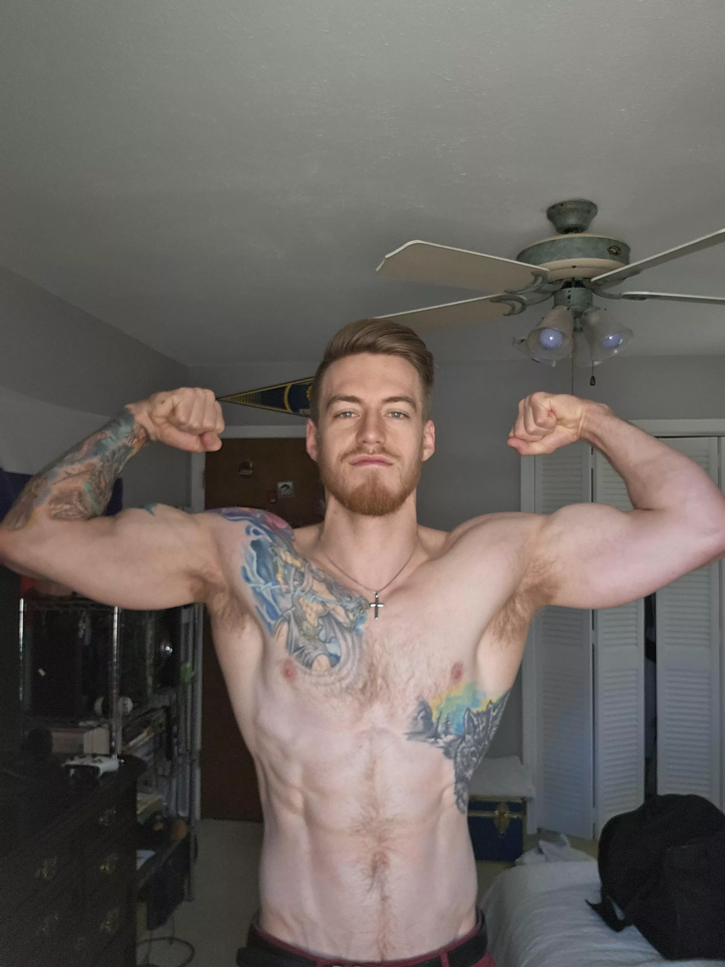 Goon over me subs and betas. You know you want to 😼 posted by The_Lucas_King