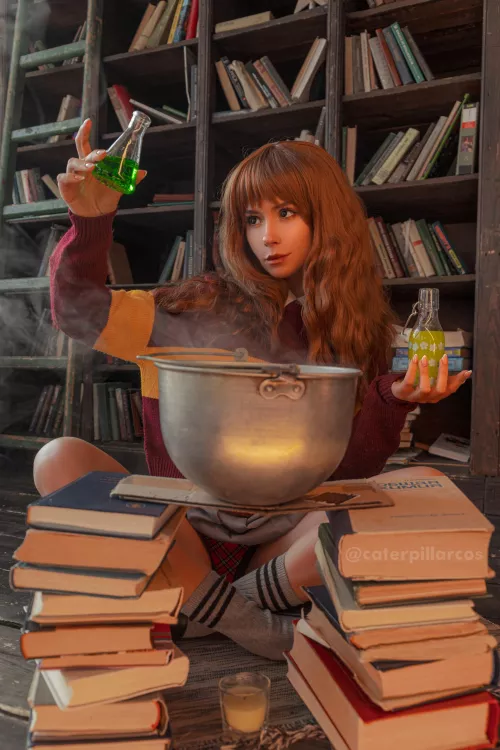 Hermione Harry Potter by Caterpillarcos by Abodler