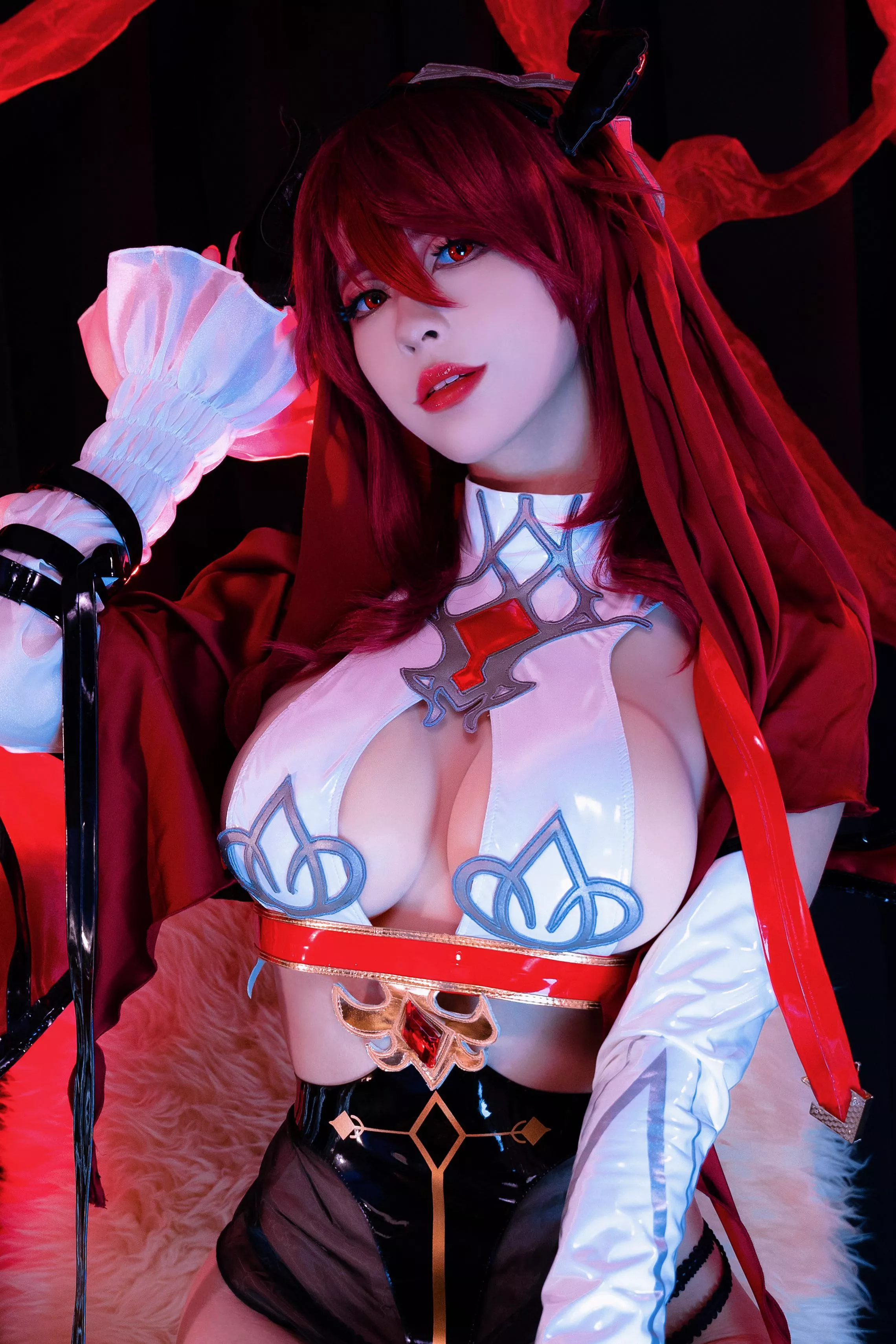 Hope you like my Succubus Rosaria cosplay :) posted by Luximityofficial