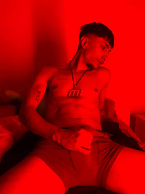 I grab my dick so you can see the size is good (22) by Lomejordelomejor14