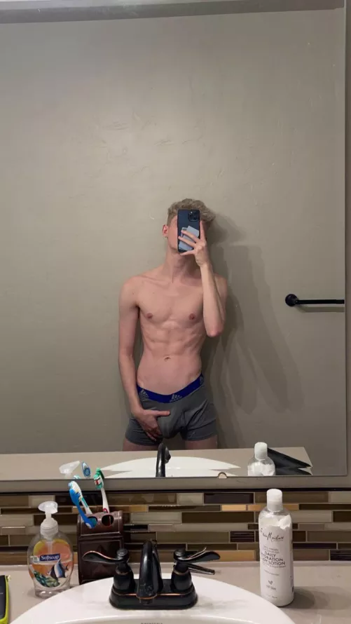 I just finished a workout and now I’m horny by Expensive_Artist_402