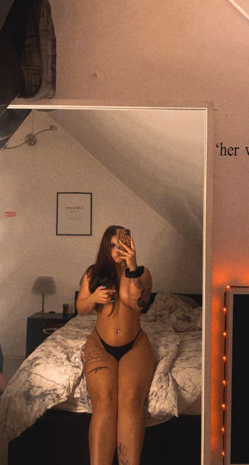 I want your hands all over me by 5AMBROWSER