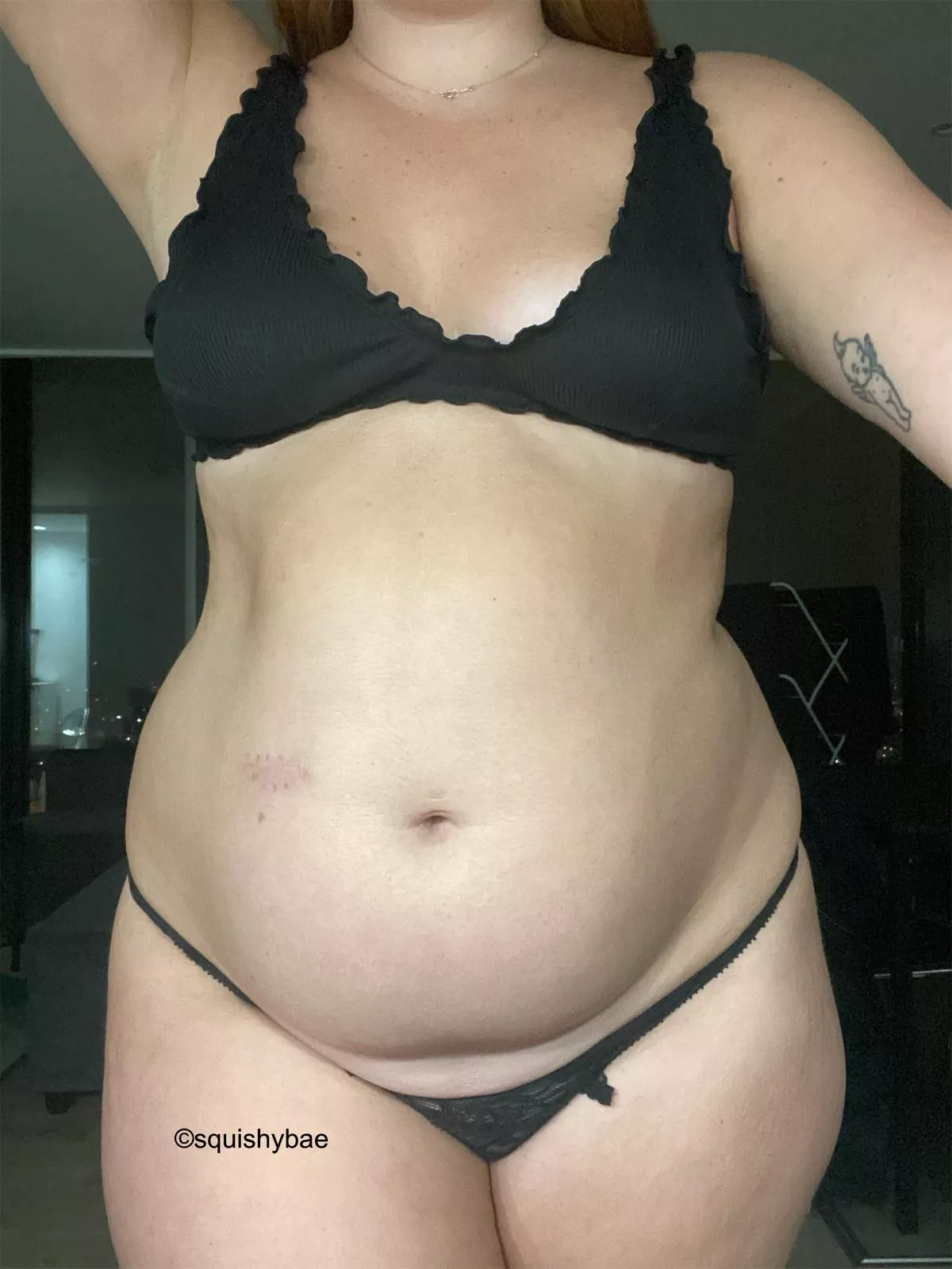 I’d like to draw your attention to that lower belly line 😏 posted by squishy_bae