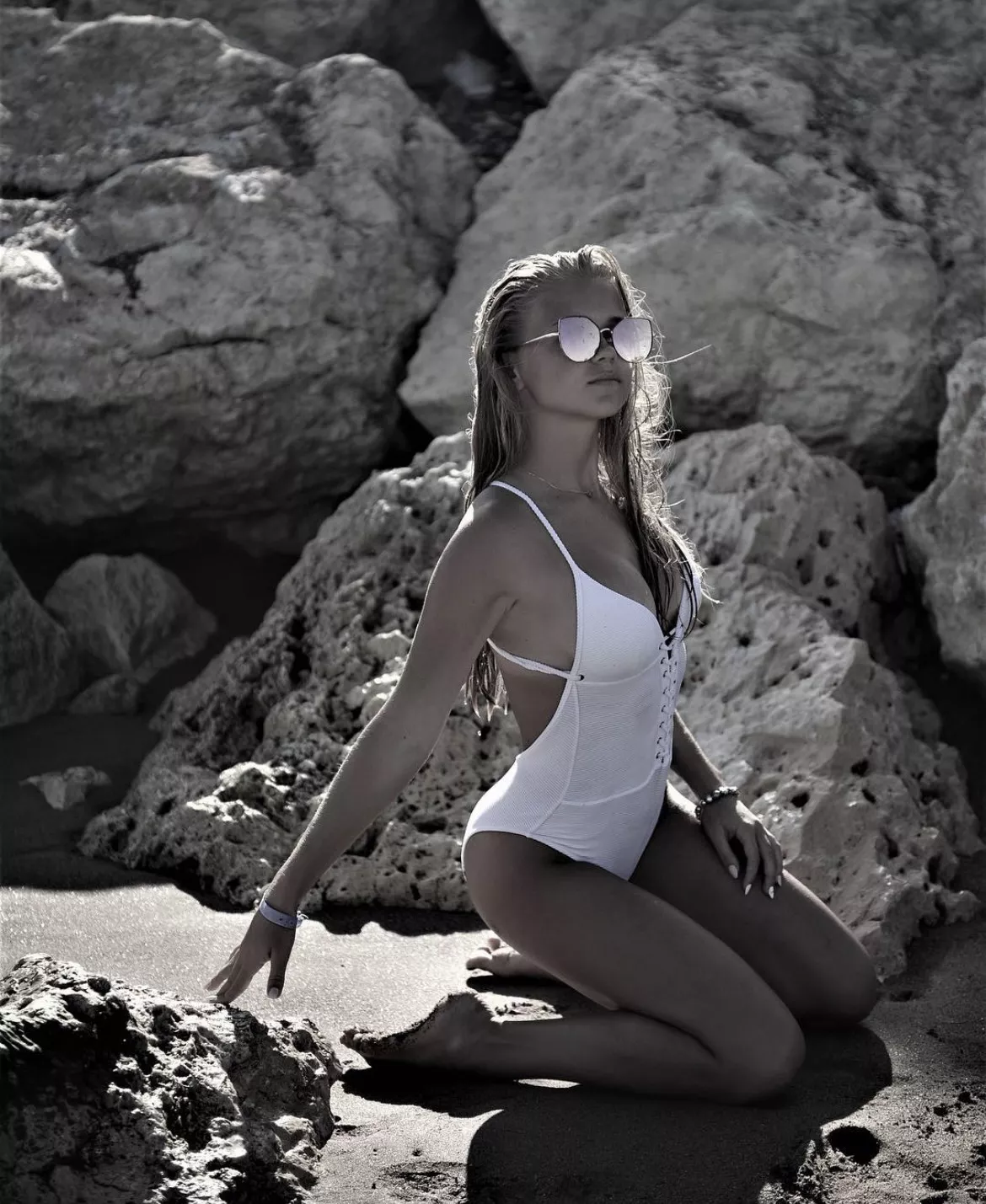 Ive been told i look tight posted by Yuhonk