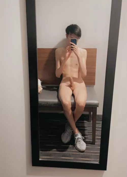 Just chilling during holiday by yammybaby