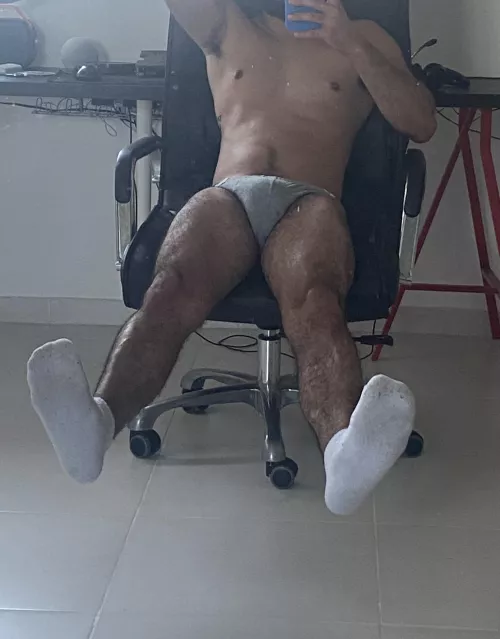 🦶🦶 Lady Sunday by BushLover194600