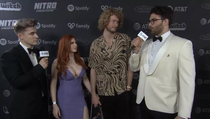 missed this interview during streamer awards && amo x gravy blew my mind by FaulcnersFalcon