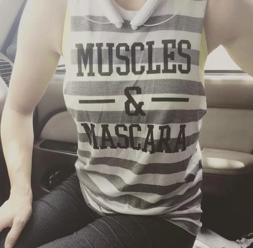 Monday gym outfit. I’m sure the shirt comes off halfway through but Happy Monday! posted by HereToPostGymPics