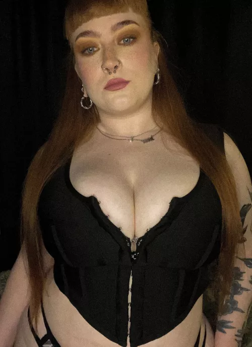 My natural titties are almost breaking this corset by small-vile-of-poison