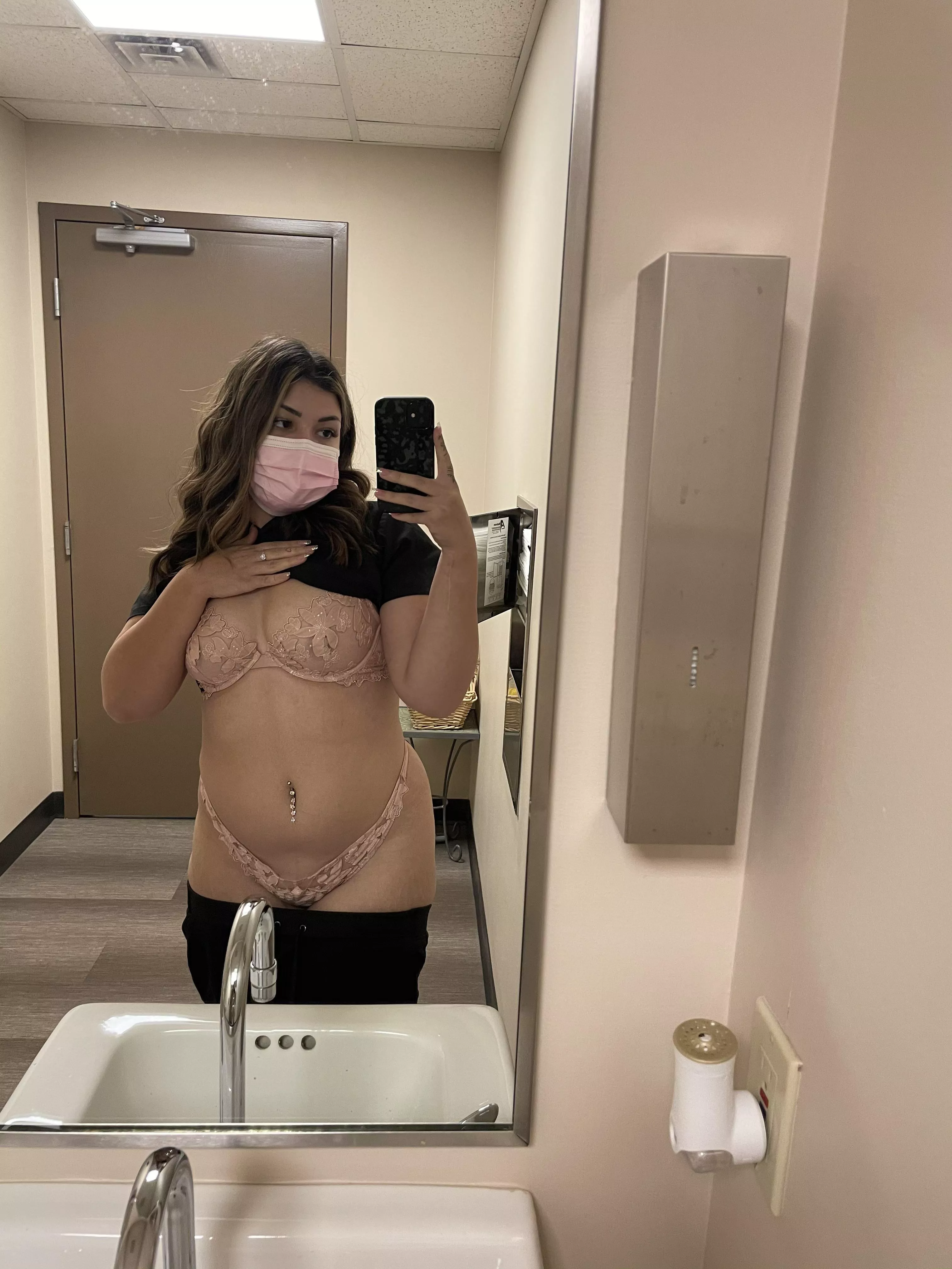 Naughty nurse posted by Lolaj_1