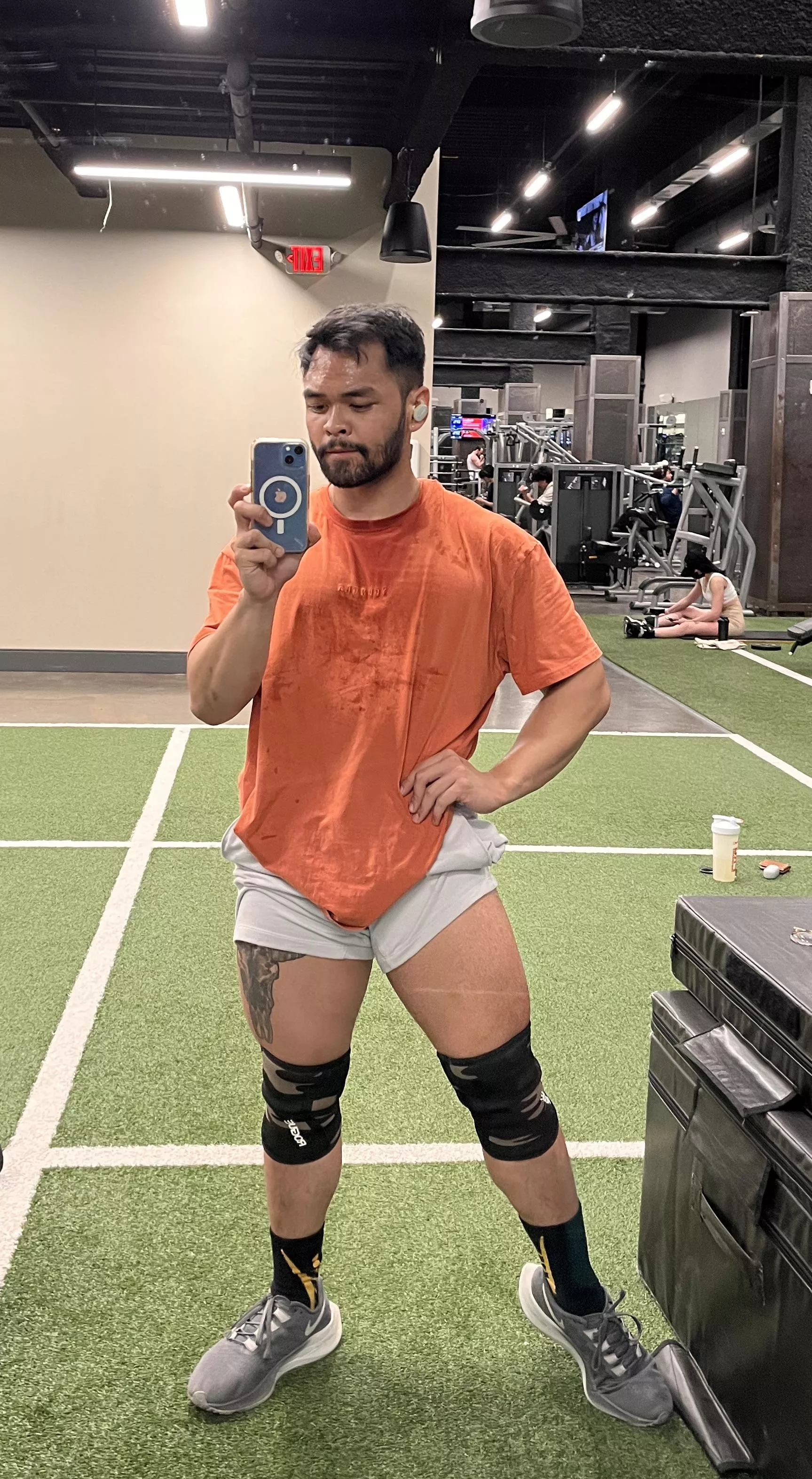 Never skipped leg day, wish they were bigger still though posted by jmg489