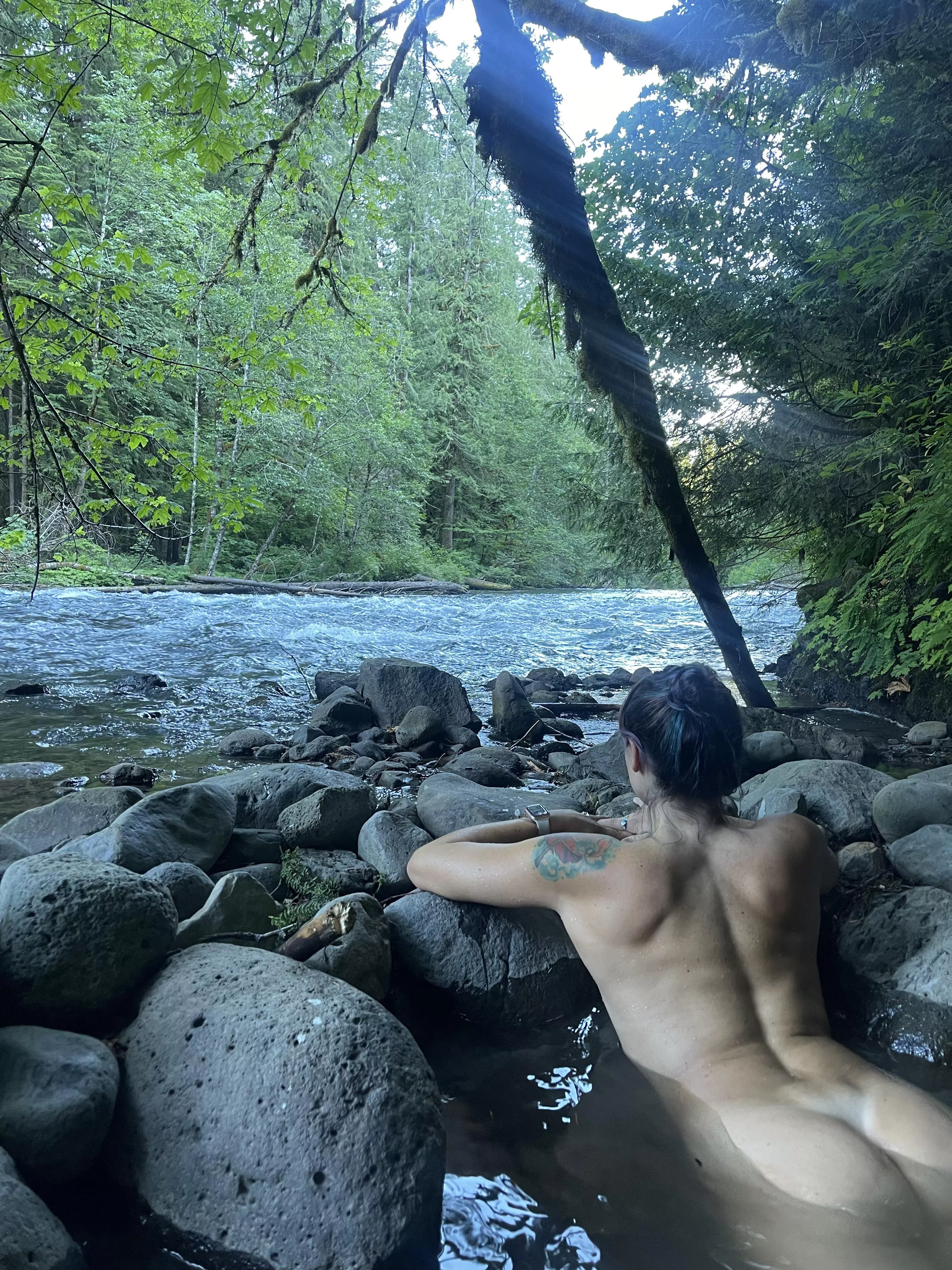 No better way to experience hot springs. Don’t you agree? posted by Moriah_Michael