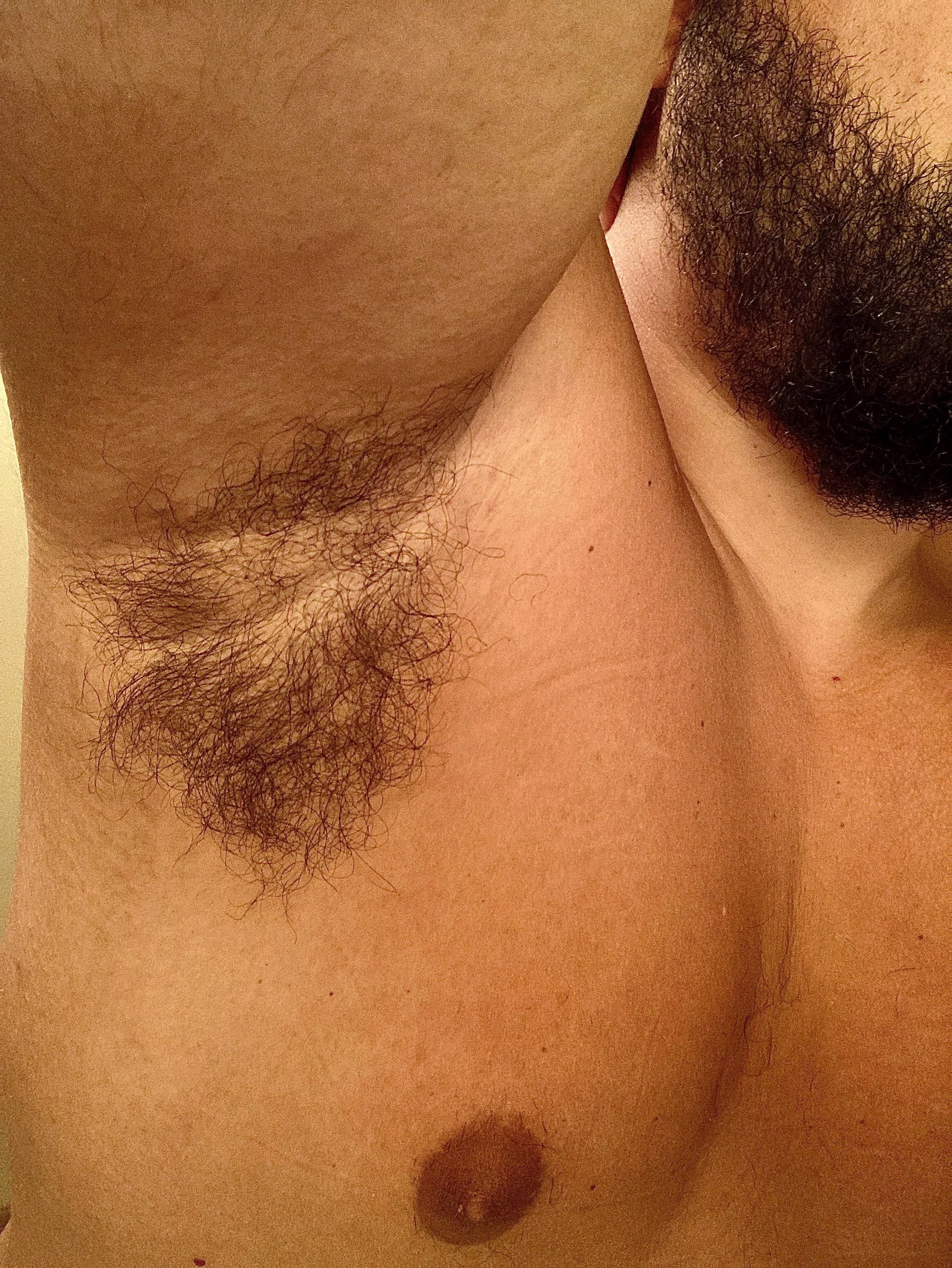 No deodorant ever posted by rmontalvan