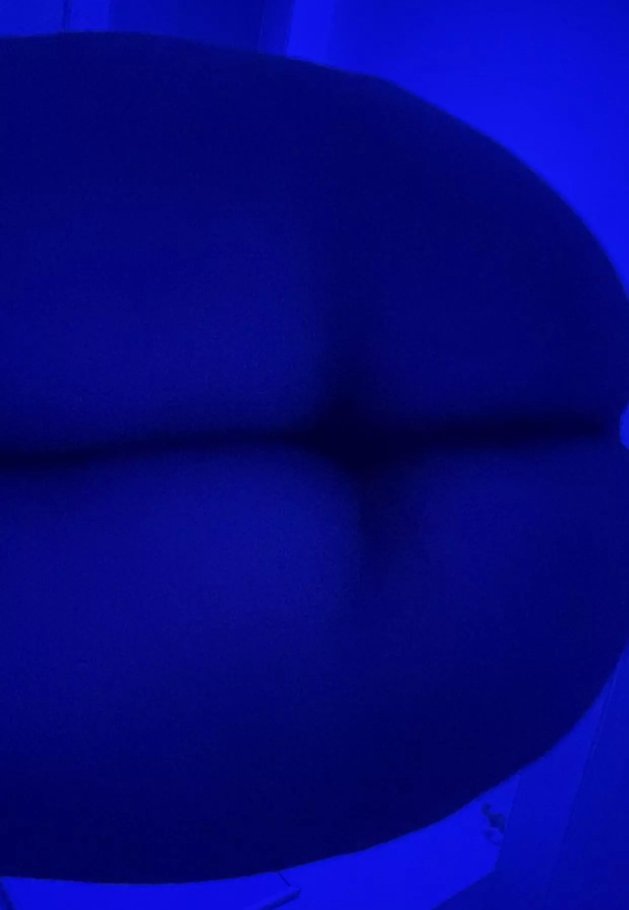 Not the best image but I think my thighs look cute here :3 posted by inswtct