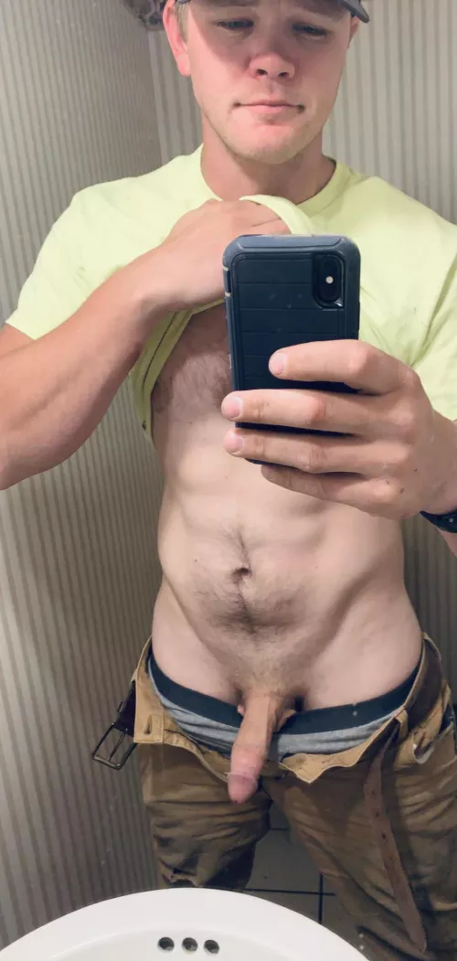 Off to work 😏 by somewhere7279