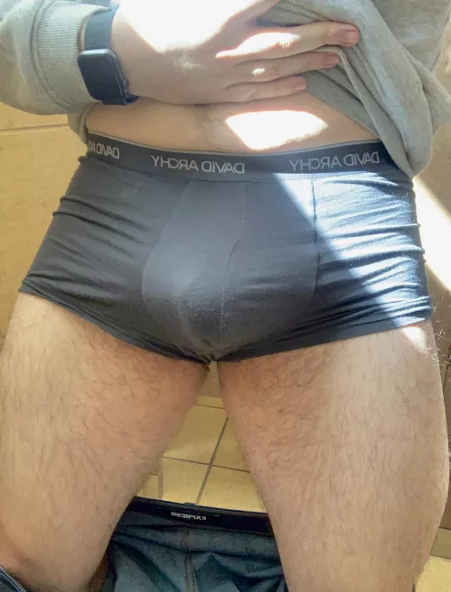 Put Your head in between my thighs by Showingbits69