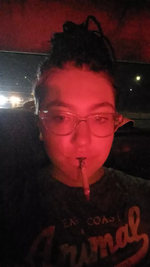 Regular or menthol cigarette? by Lailabnok