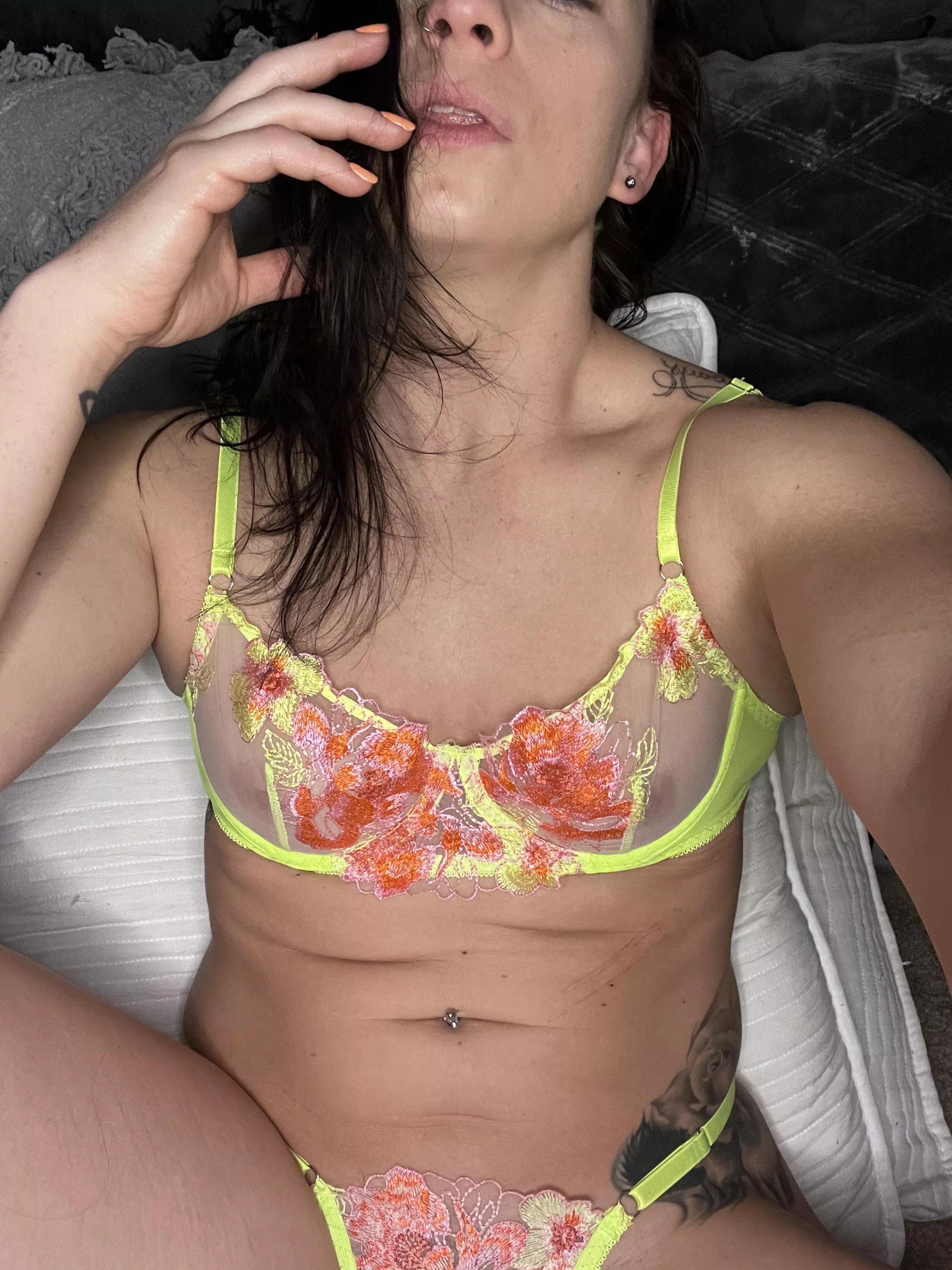 Spring has sprung posted by Vhezzy1