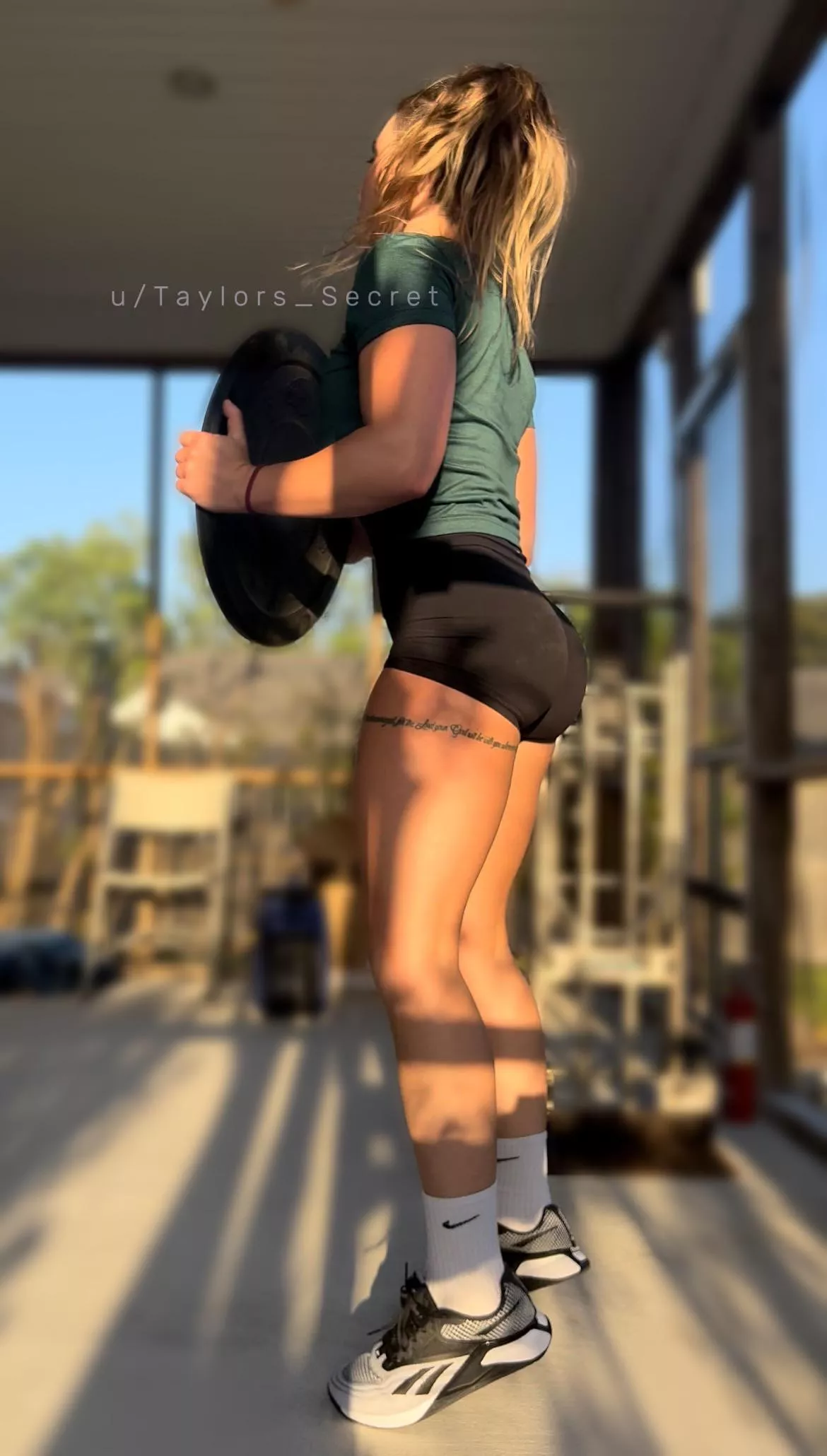 Sweaty outdoor session posted by Taylors_Secret