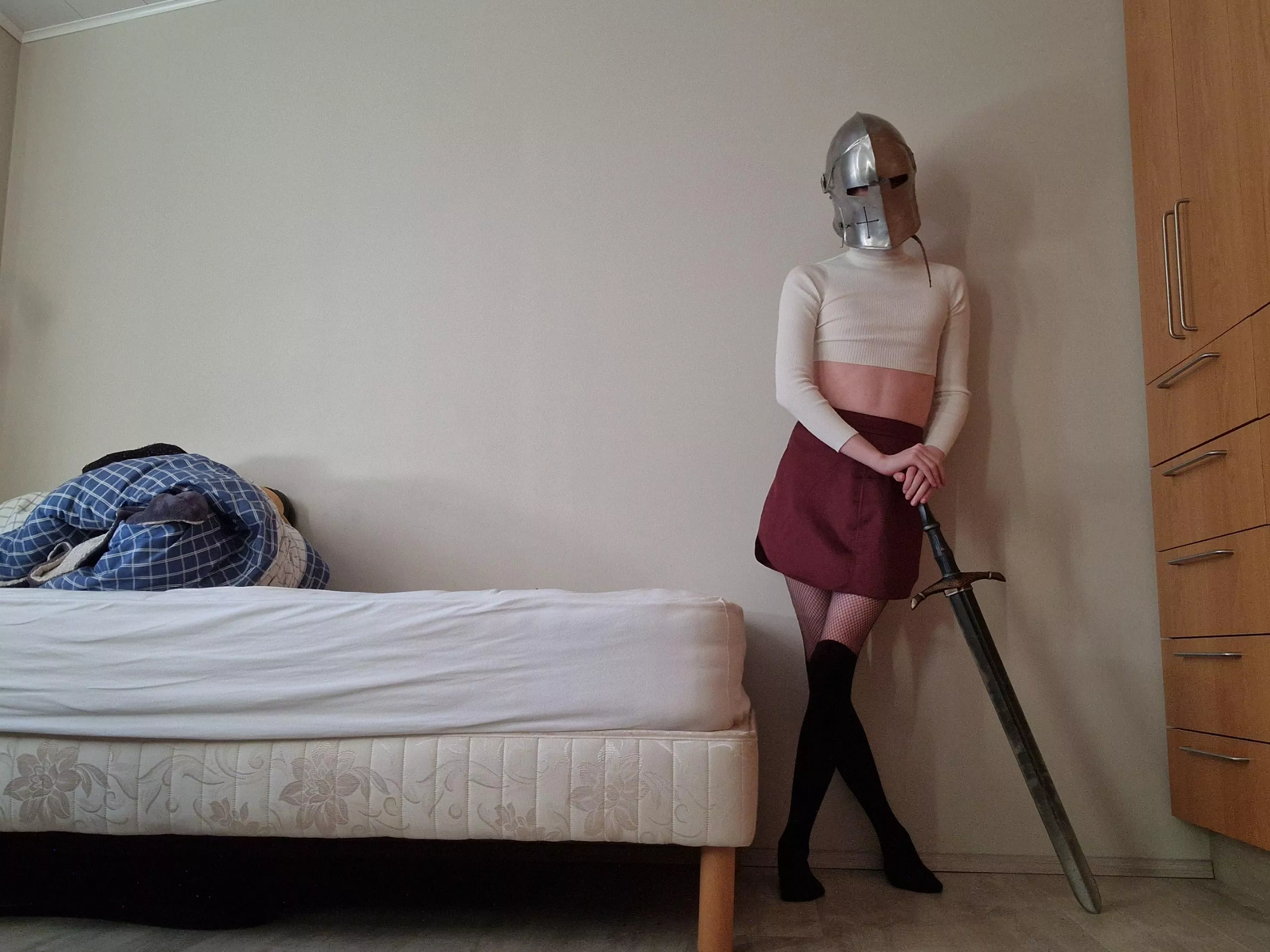 uhh at ease, fellow knights? posted by freyr2107