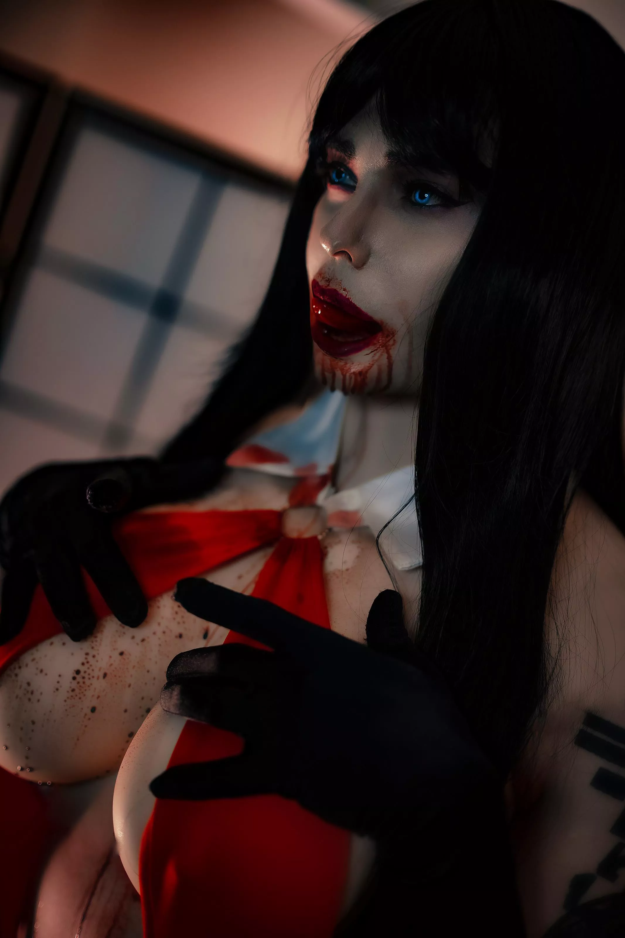 Vampirella cosplay by Frame posted by Nitsvetov