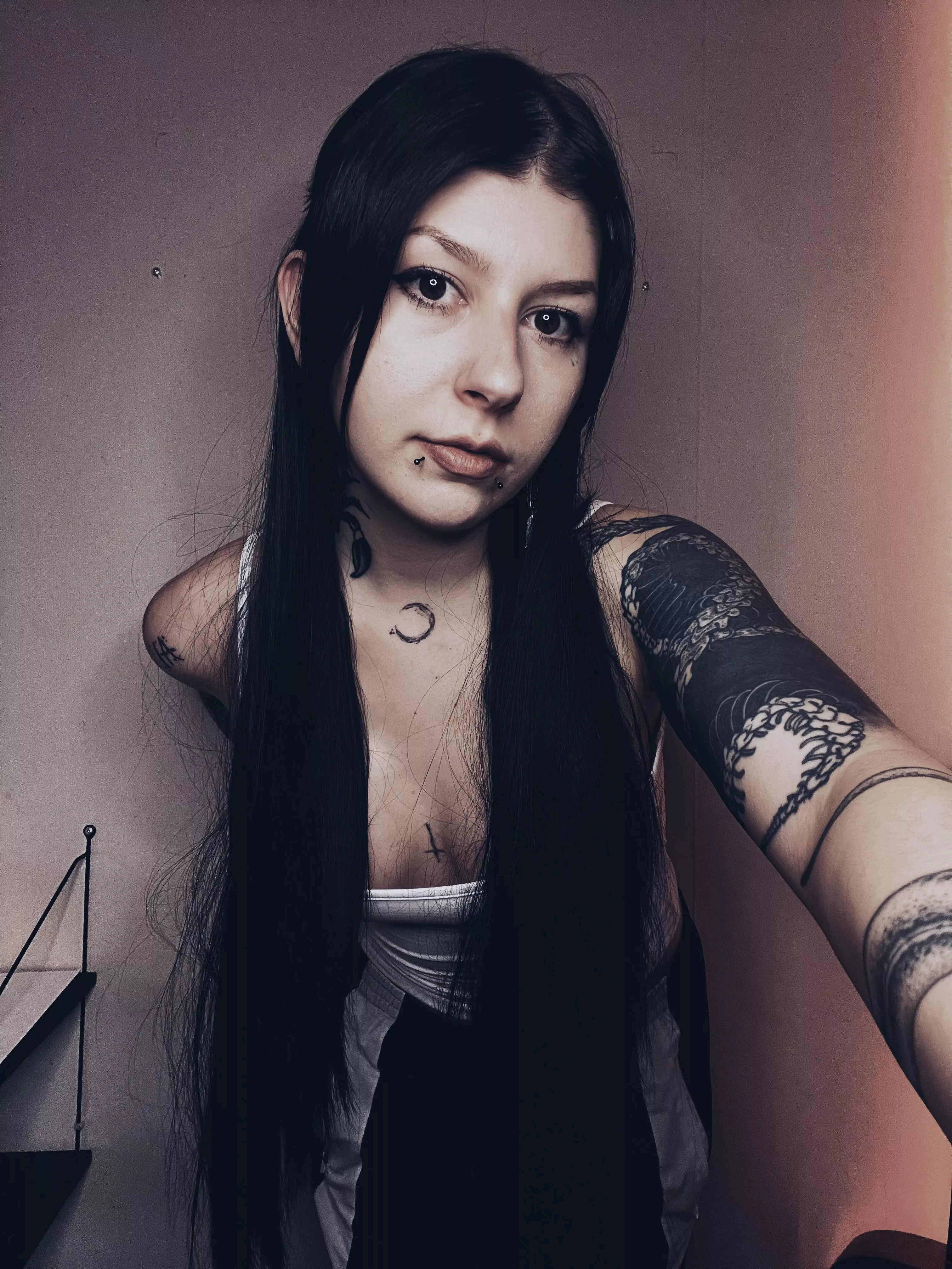 Wanna have some fun? posted by JoanneWinterss