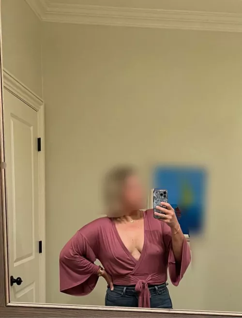 Was really feeling my date night outfit…. by 910firestop