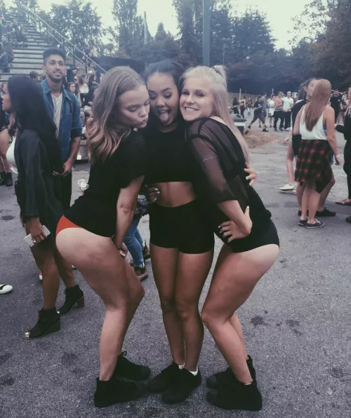 Who you picking? by cuckrisk388