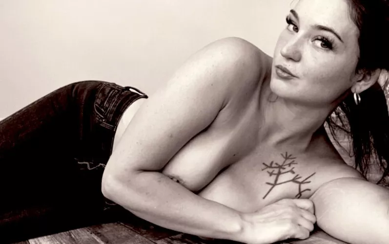 Would you help me out of these jeans? by Julia_Odette