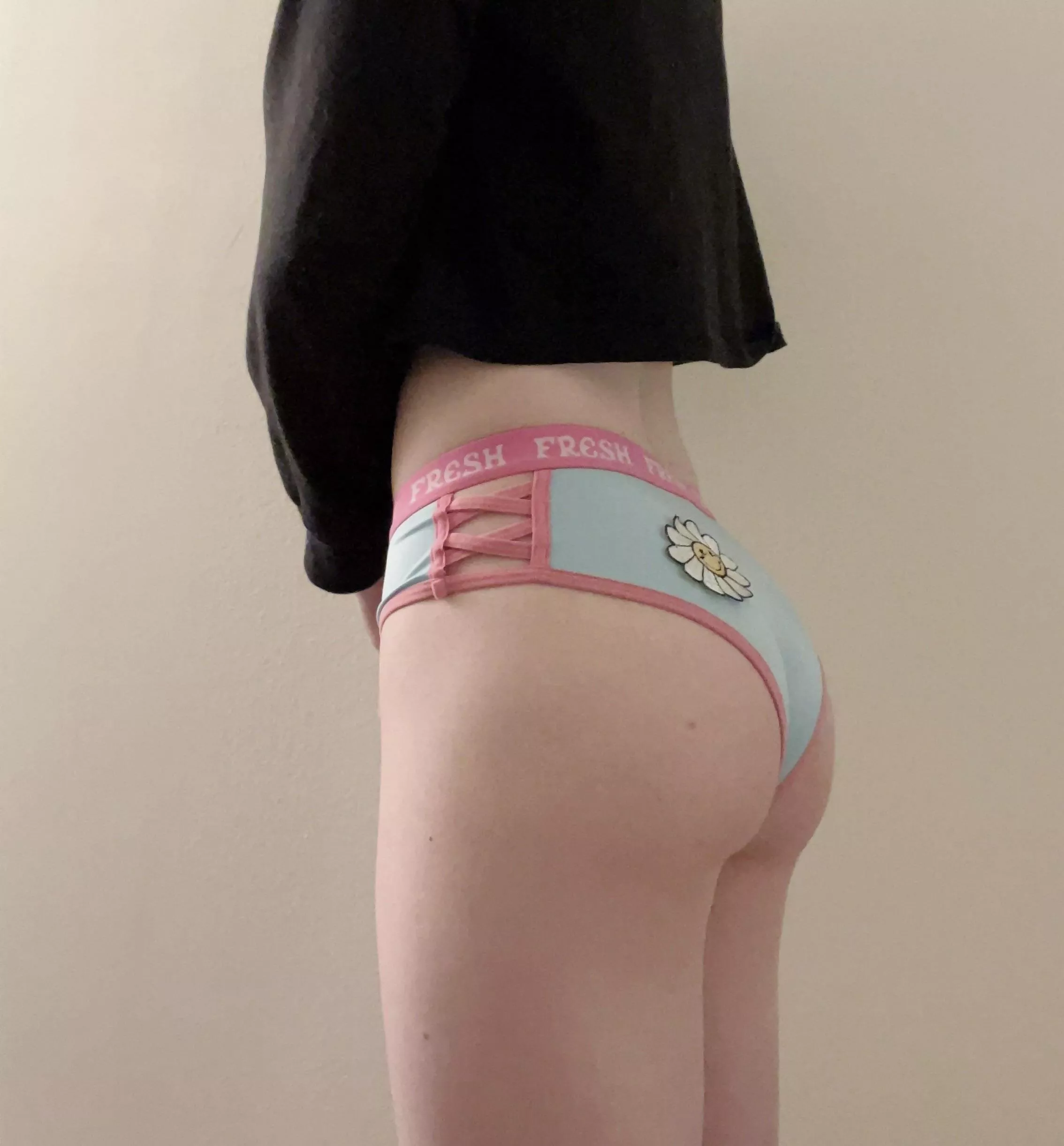 You like my panties 🙈 posted by Hornygoonerboyy