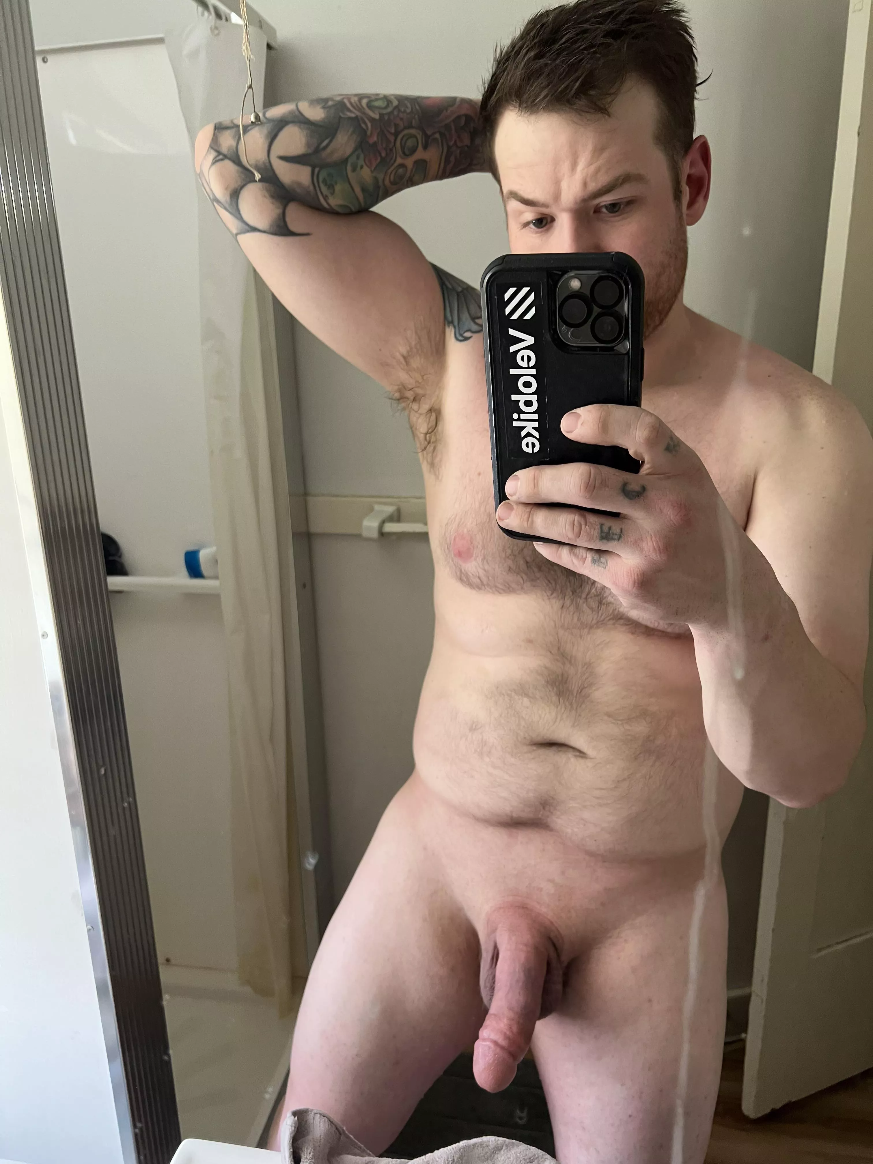 [35] much needed shower today posted by Deep-Asparagus-6563