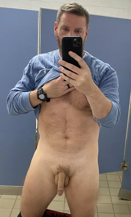 (54), taking a break at work by keyman22