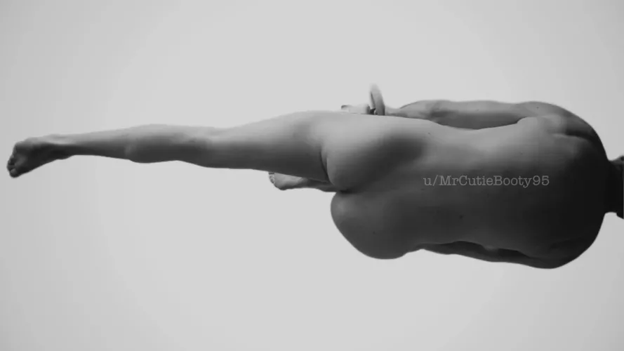 A different perspective [m] by MrCutieBooty95