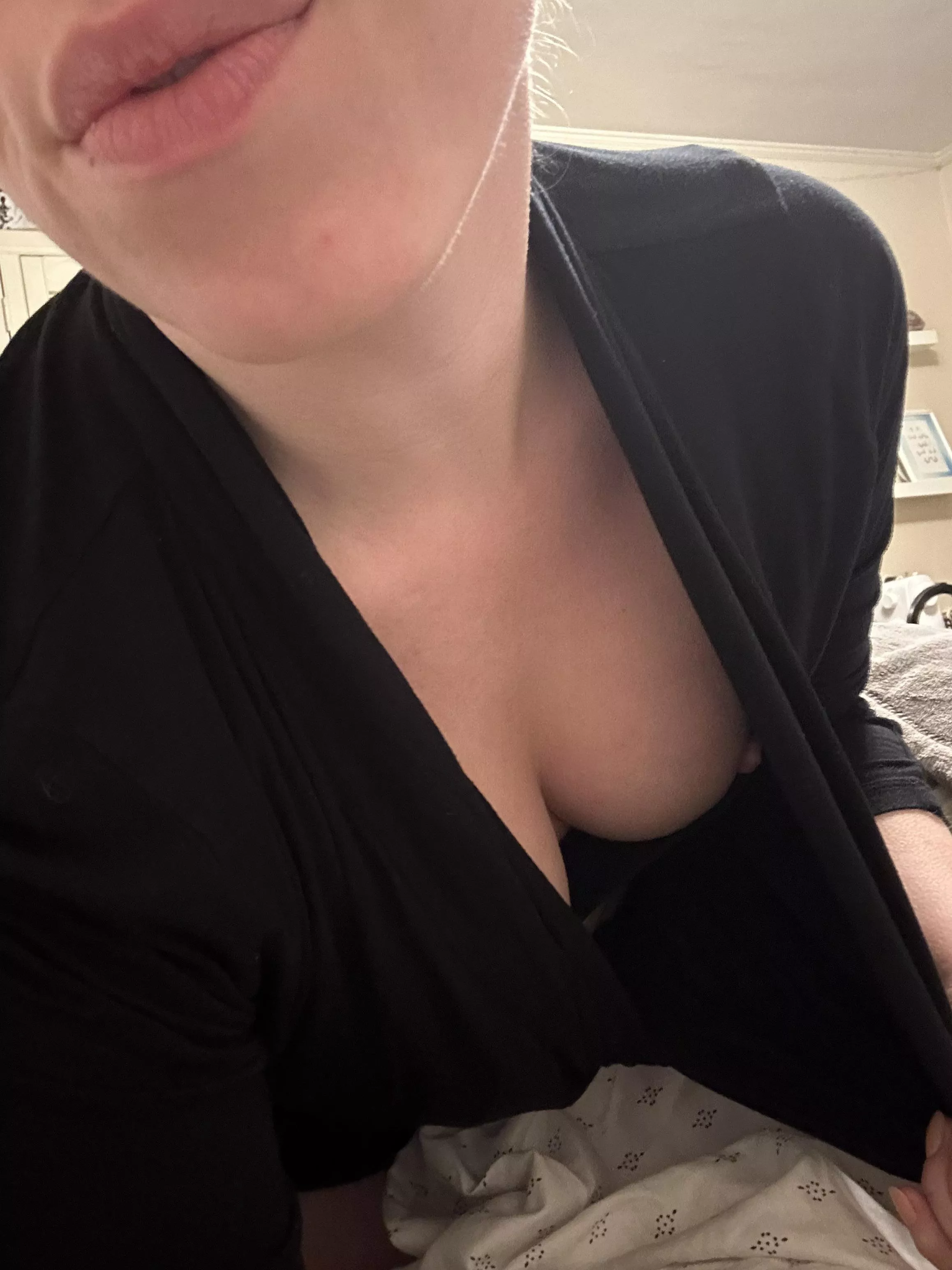 A sneak peak posted by -perky_peaches-