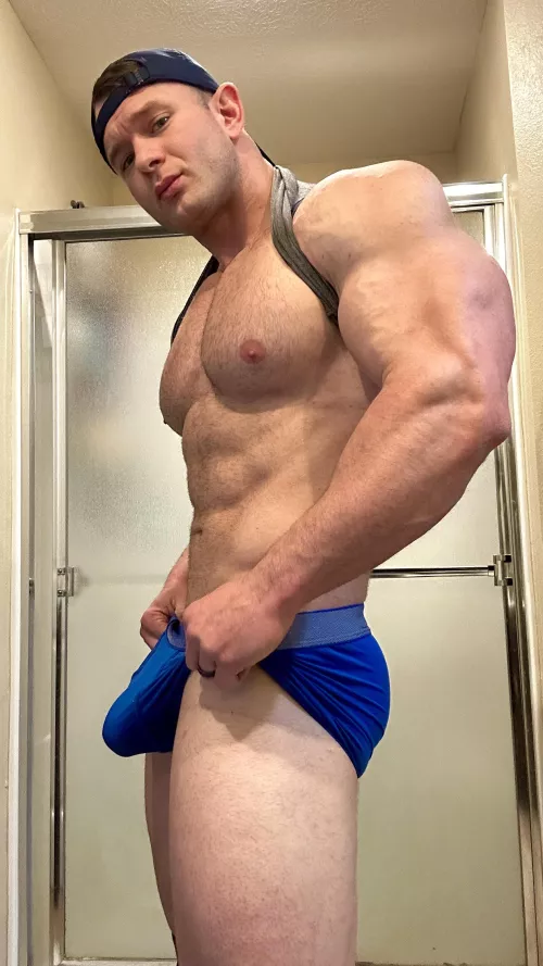 Dat v and dat D😌 by No-Specific2209