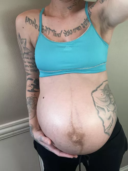 Feeling huge! by Tripleys123