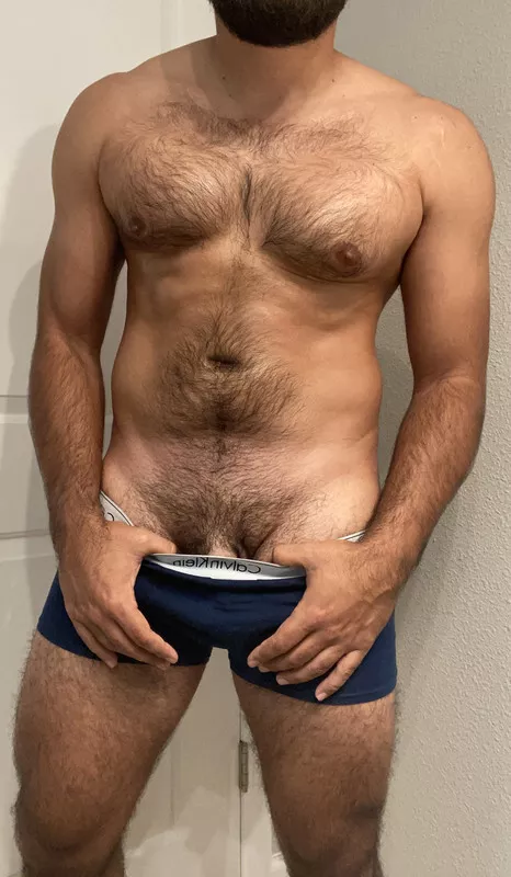 Getting ready to relax posted by AnonymousDude33